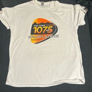 a "Joe town 107.5" shirt